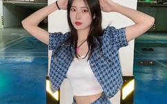 亚洲制服丝中文字幕